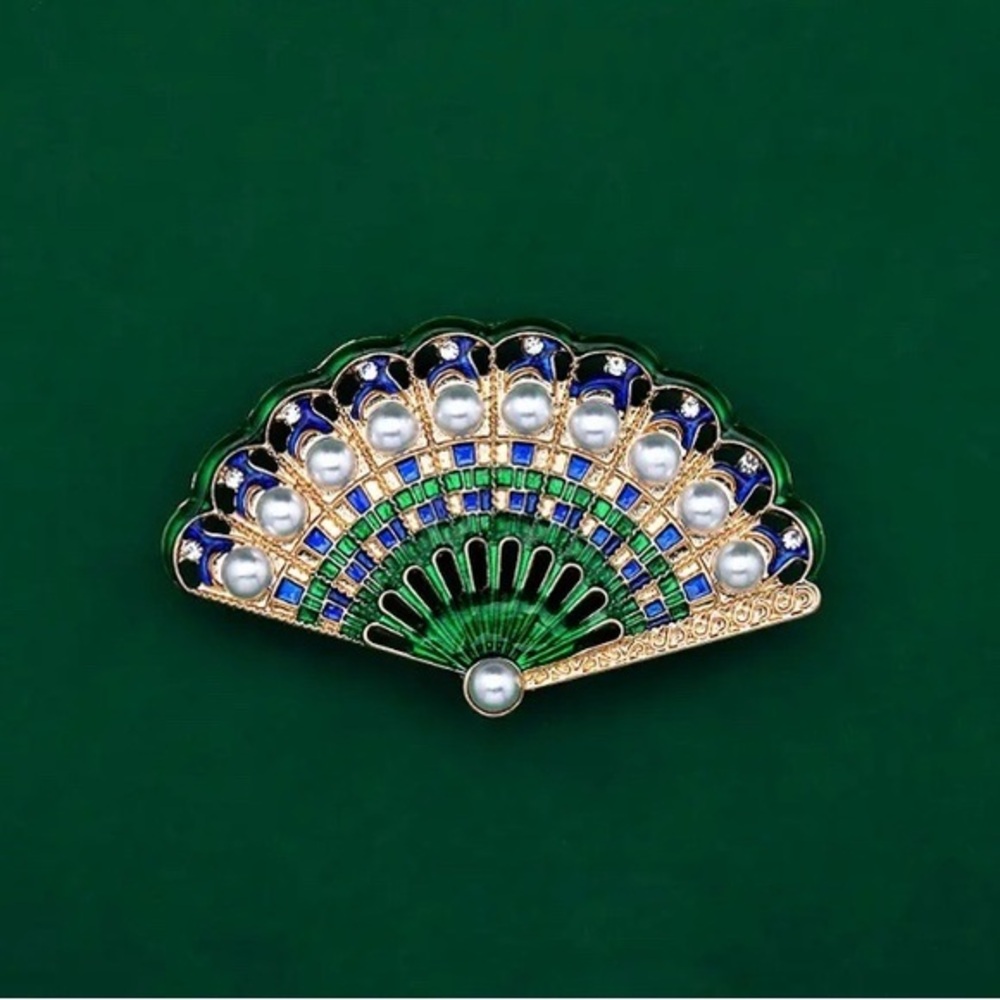 Elegant Green and Blue Fan‎ Brooch new vintage style